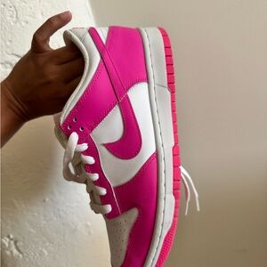 Pink and White nike dunks